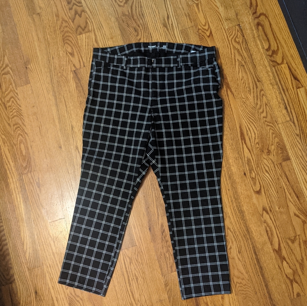 Black checkered dress pants